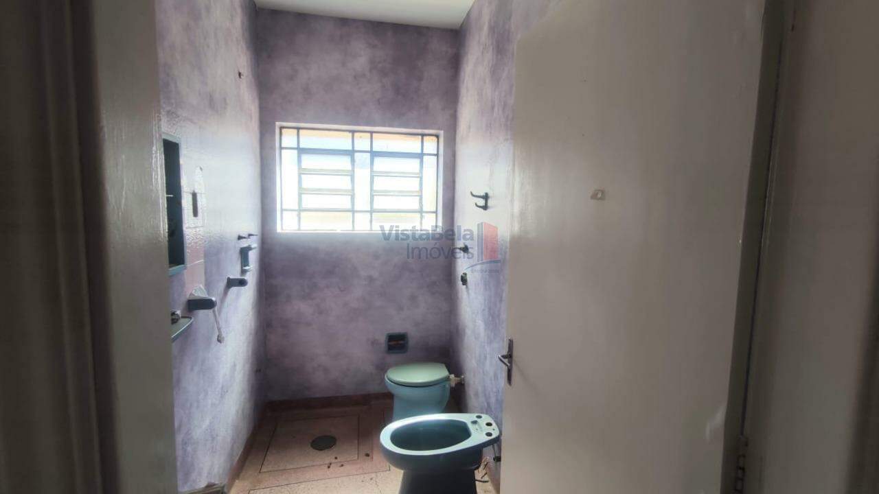 Casa à venda no Centro: 
