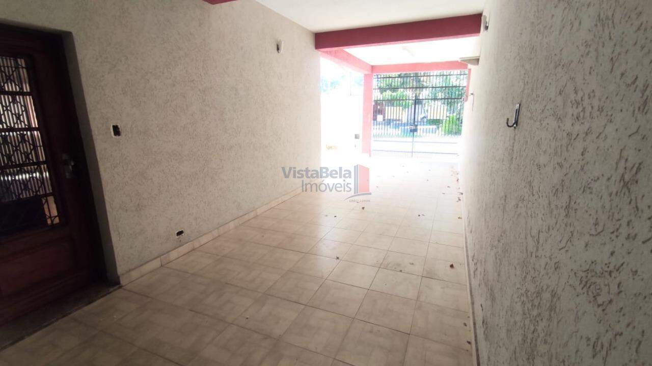 Casa à venda no Centro: 
