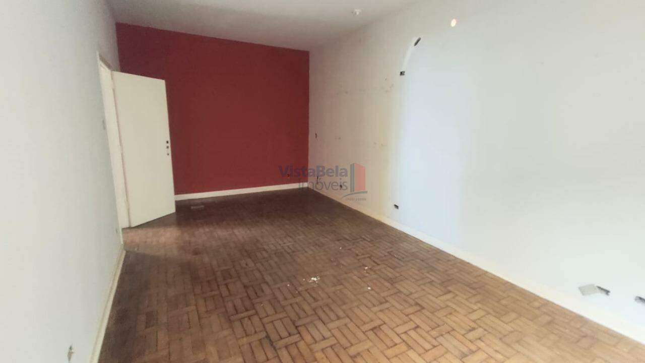 Casa à venda no Centro: 