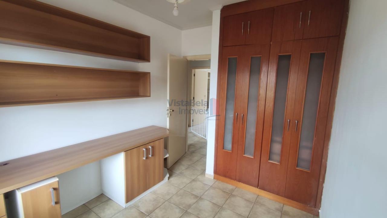 Casa em Condomínio à venda no Quiririm: 