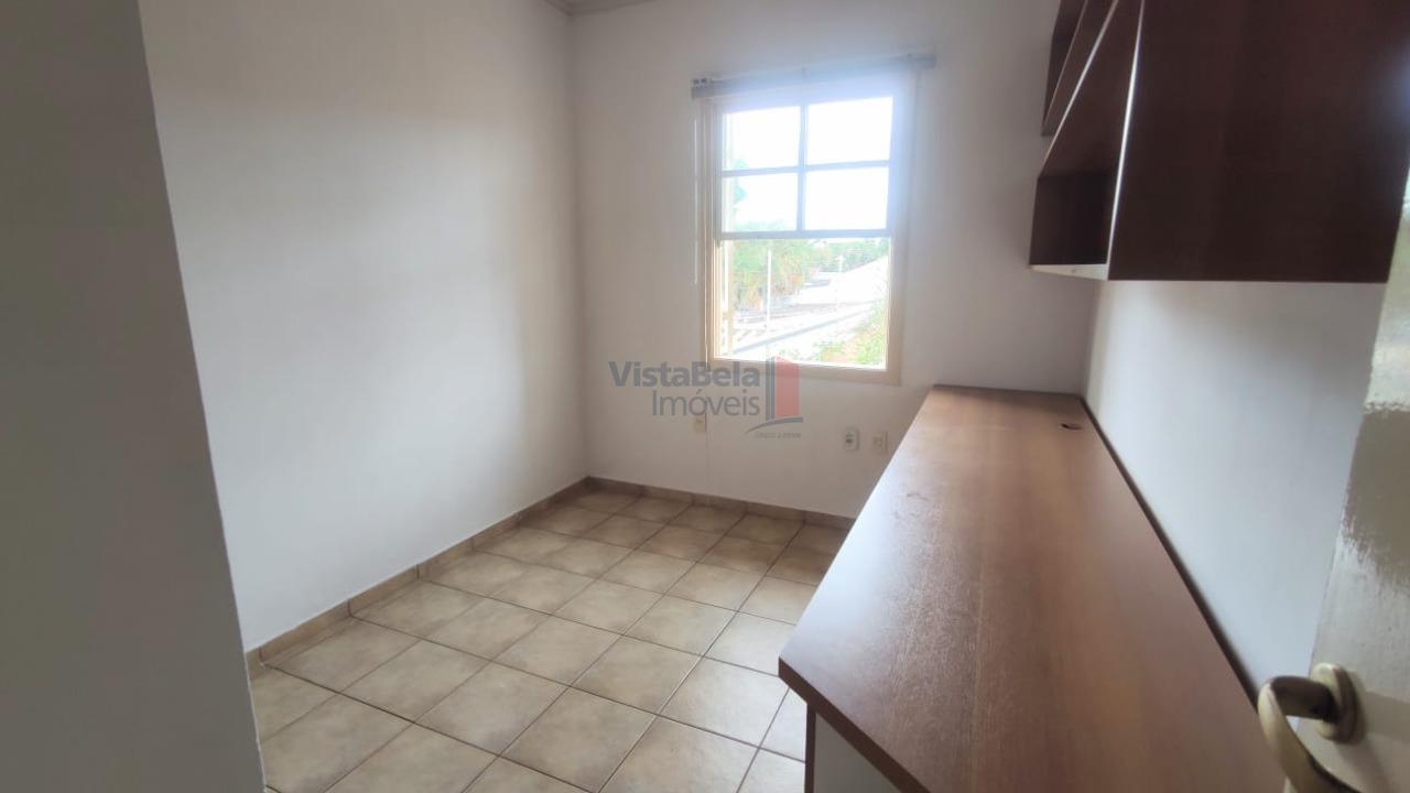 Casa em Condomínio à venda no Quiririm: 