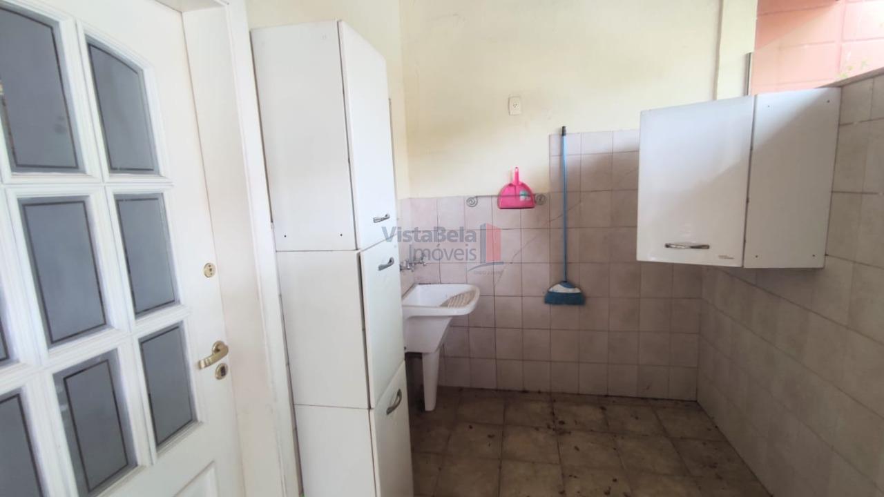 Casa em Condomínio à venda no Quiririm: 