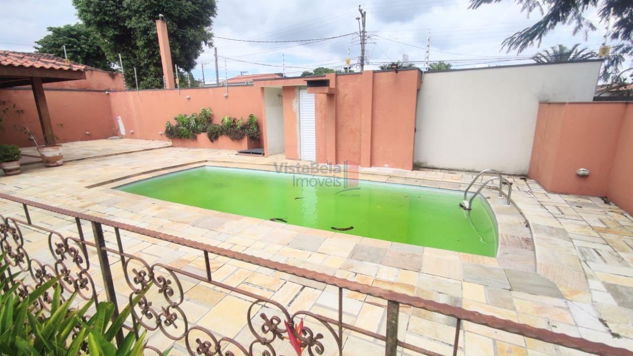 Casa em Condomínio à venda no Quiririm: 