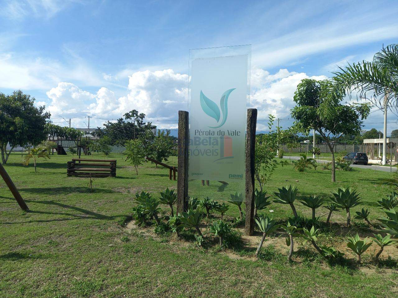 Lote em condomínio à venda no Guedes: 