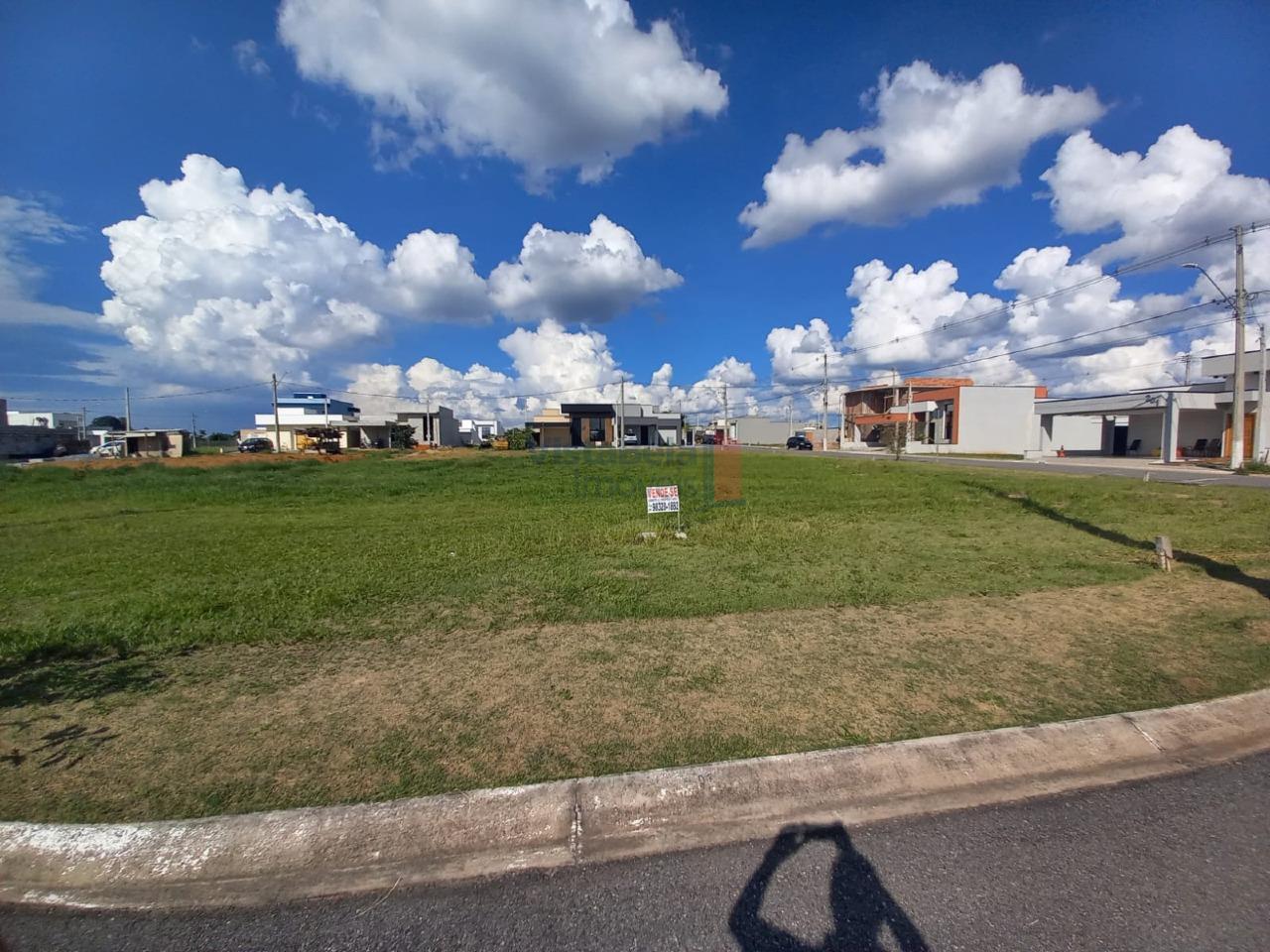 Lote em condomínio à venda no Loteamento Residencial Pérola do Vale: 