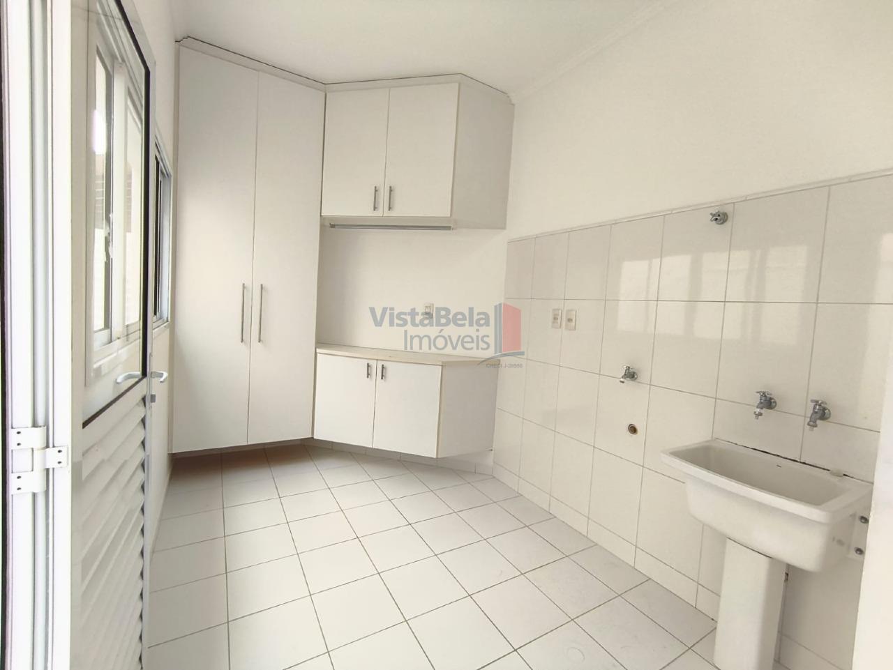 Casa em Condomínio à venda no Loteamento Residencial Campos do Conde III: ÁREA SERVIÇO