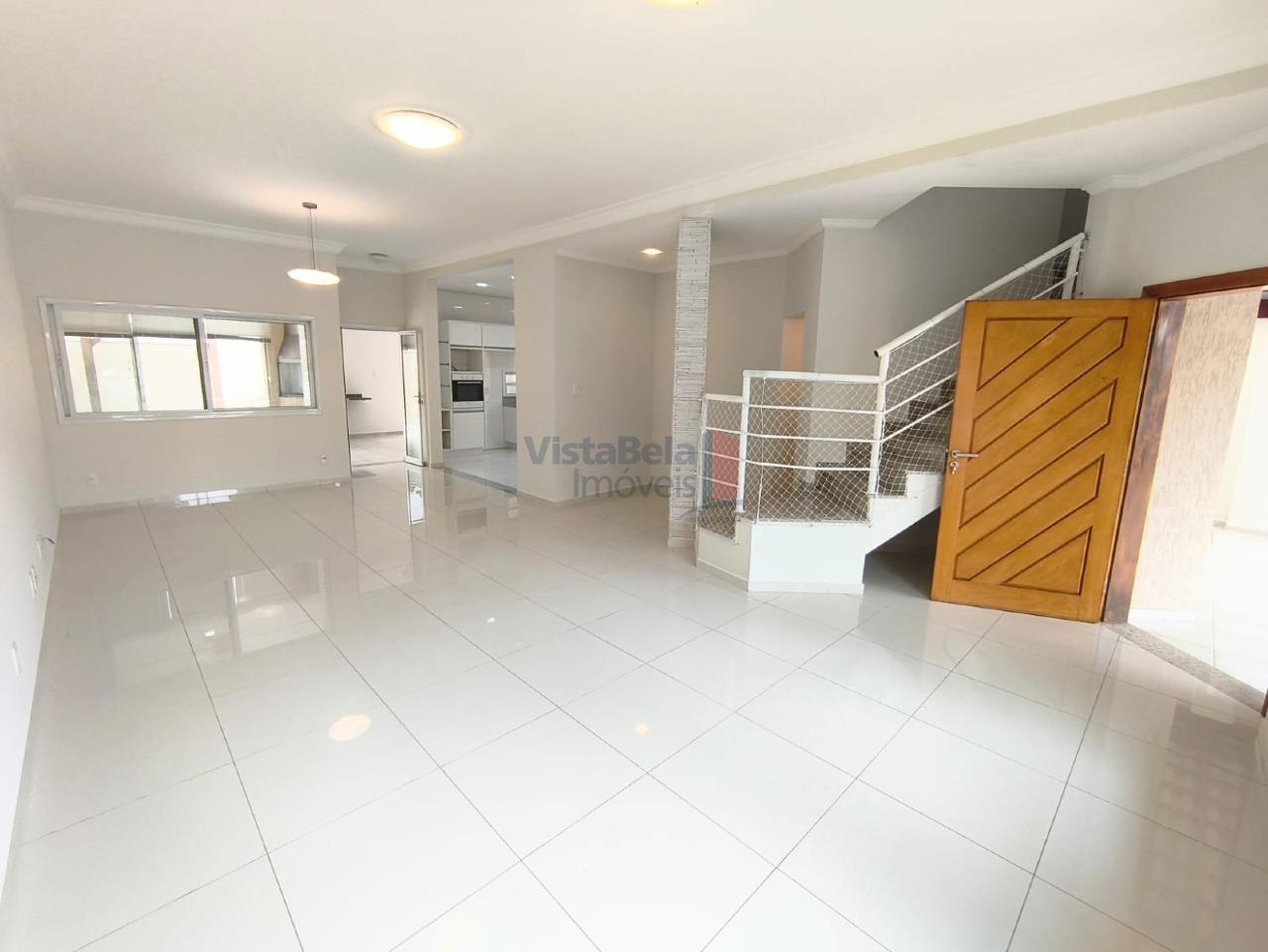 Casa em Condomínio à venda no Loteamento Residencial Campos do Conde III: SALA