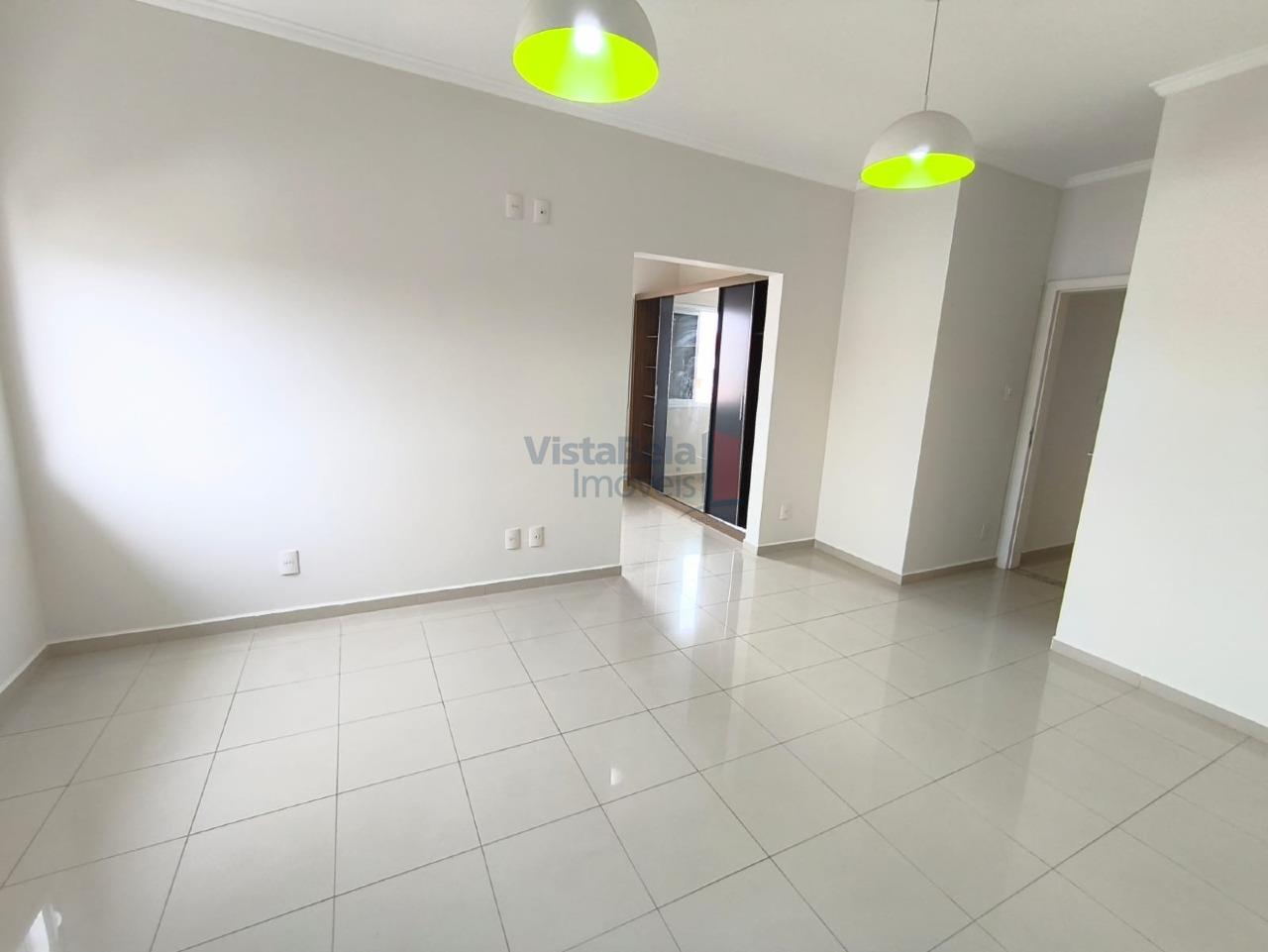 Casa em Condomínio à venda no Loteamento Residencial Campos do Conde III: SUÍTE 2 COM CLOSET