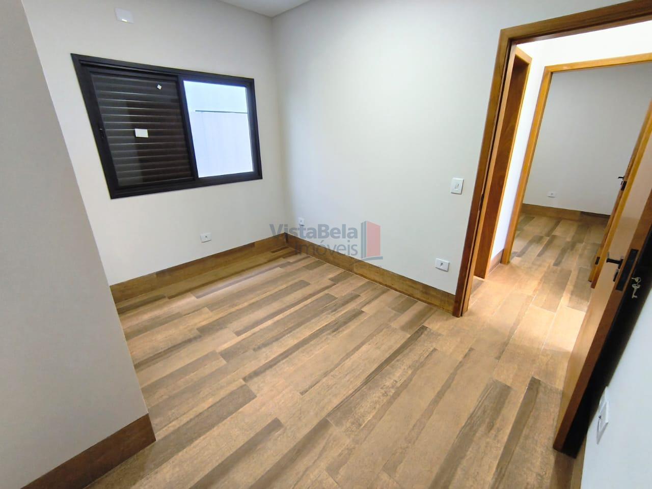 Casa em Condomínio à venda no Loteamento Residencial Fazenda Casa Grande: 1° Dormitório