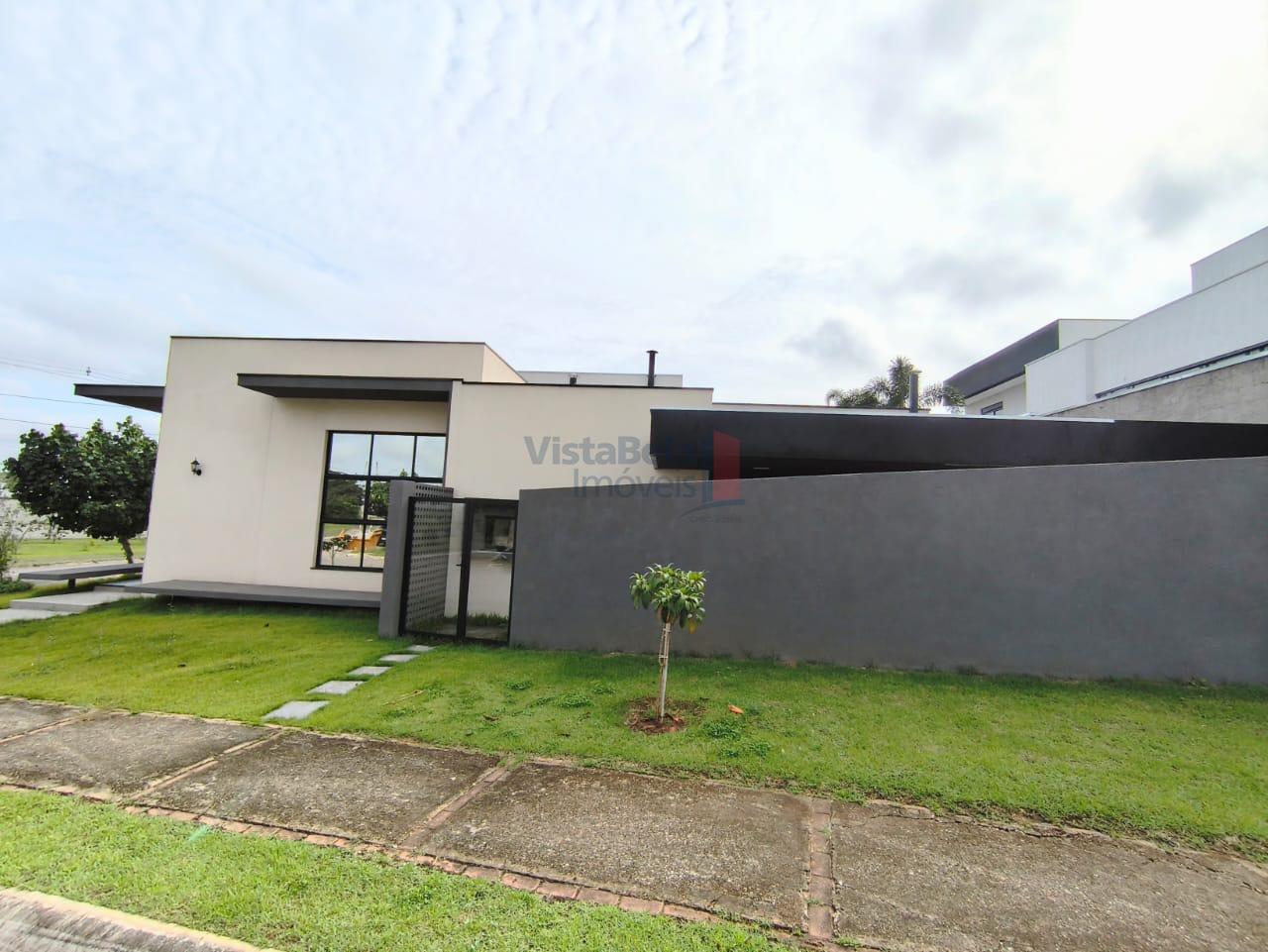 Casa em Condomínio à venda no Loteamento Residencial Fazenda Casa Grande: Lateral