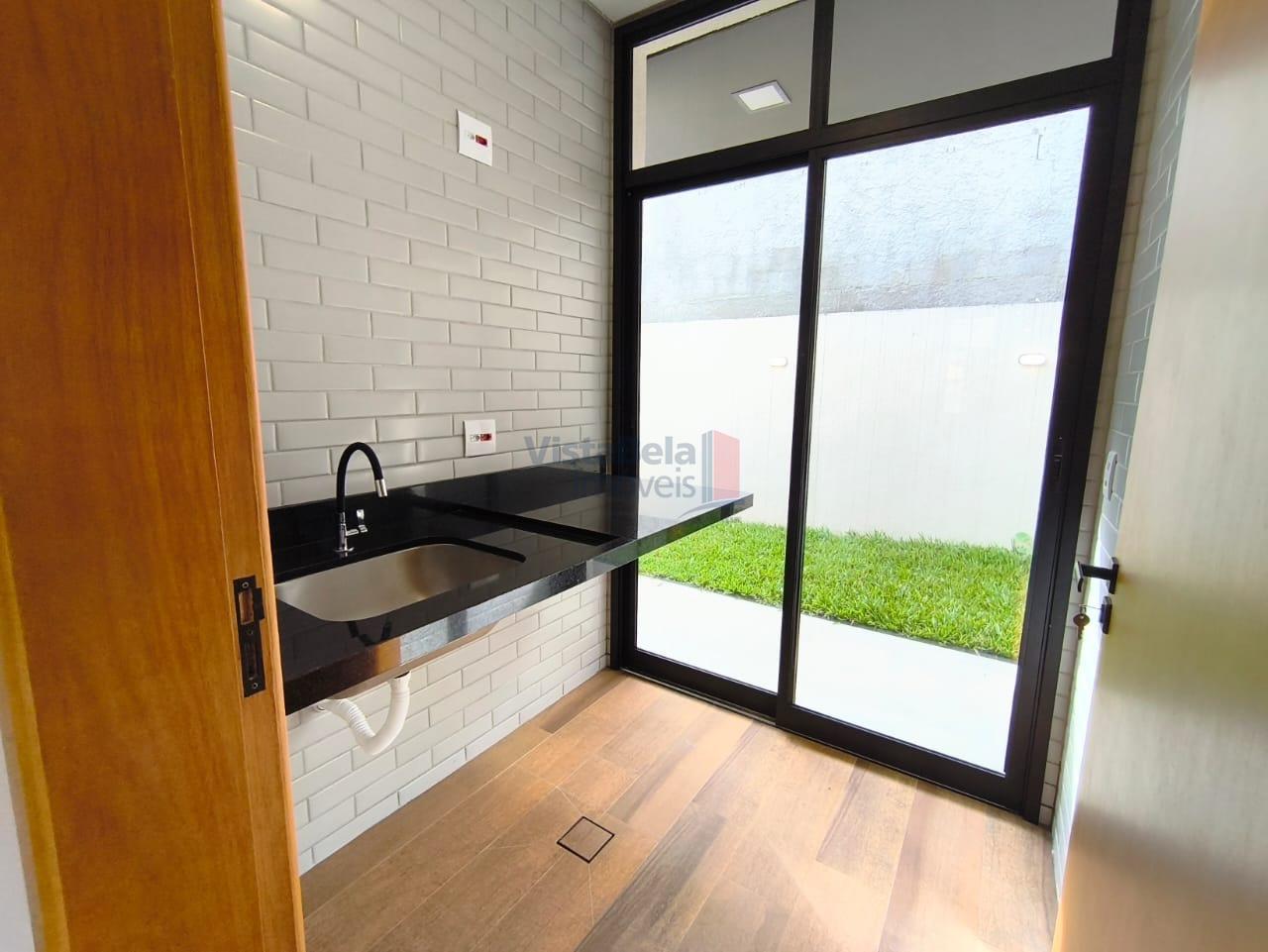 Casa em Condomínio à venda no Loteamento Residencial Fazenda Casa Grande: Área de Serviço