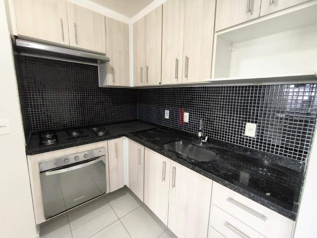 Apartamento à venda no Parque Residencial Bom Conselho: COZINHA