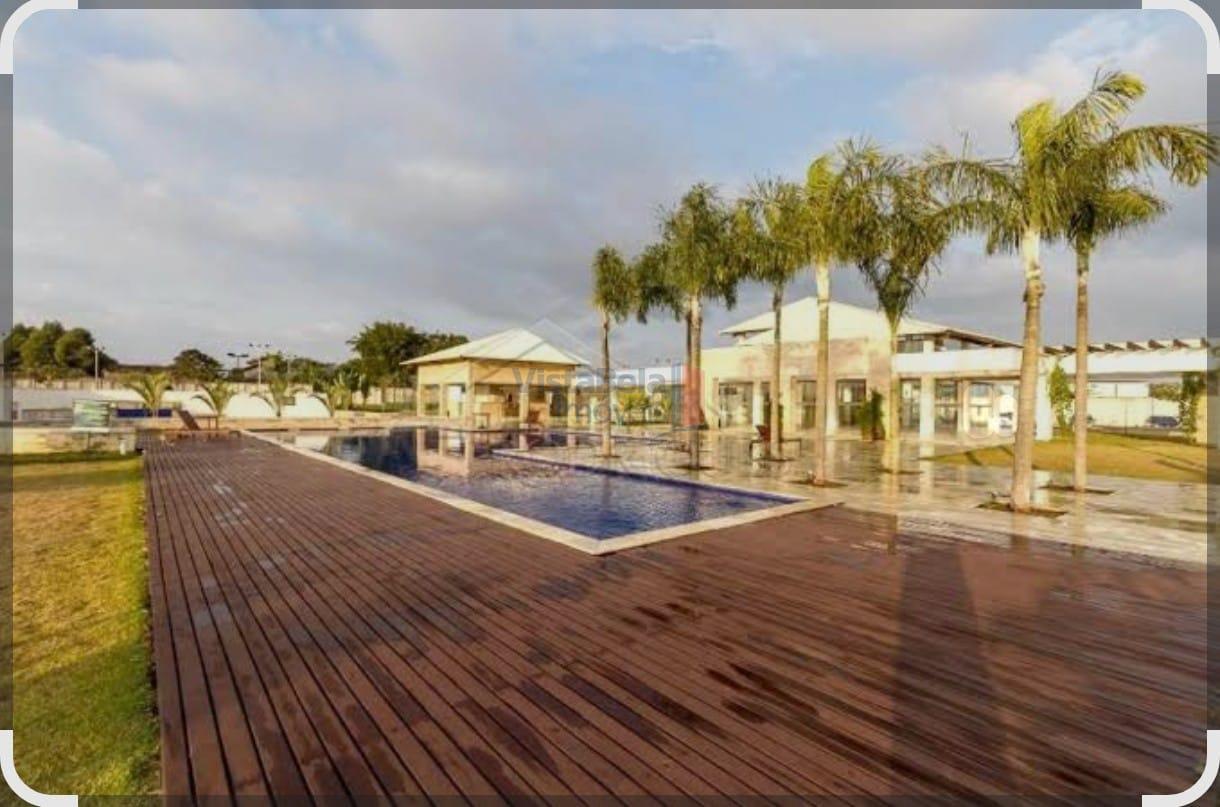 Lote em condomínio à venda no Residencial Ouroville: PISCINA