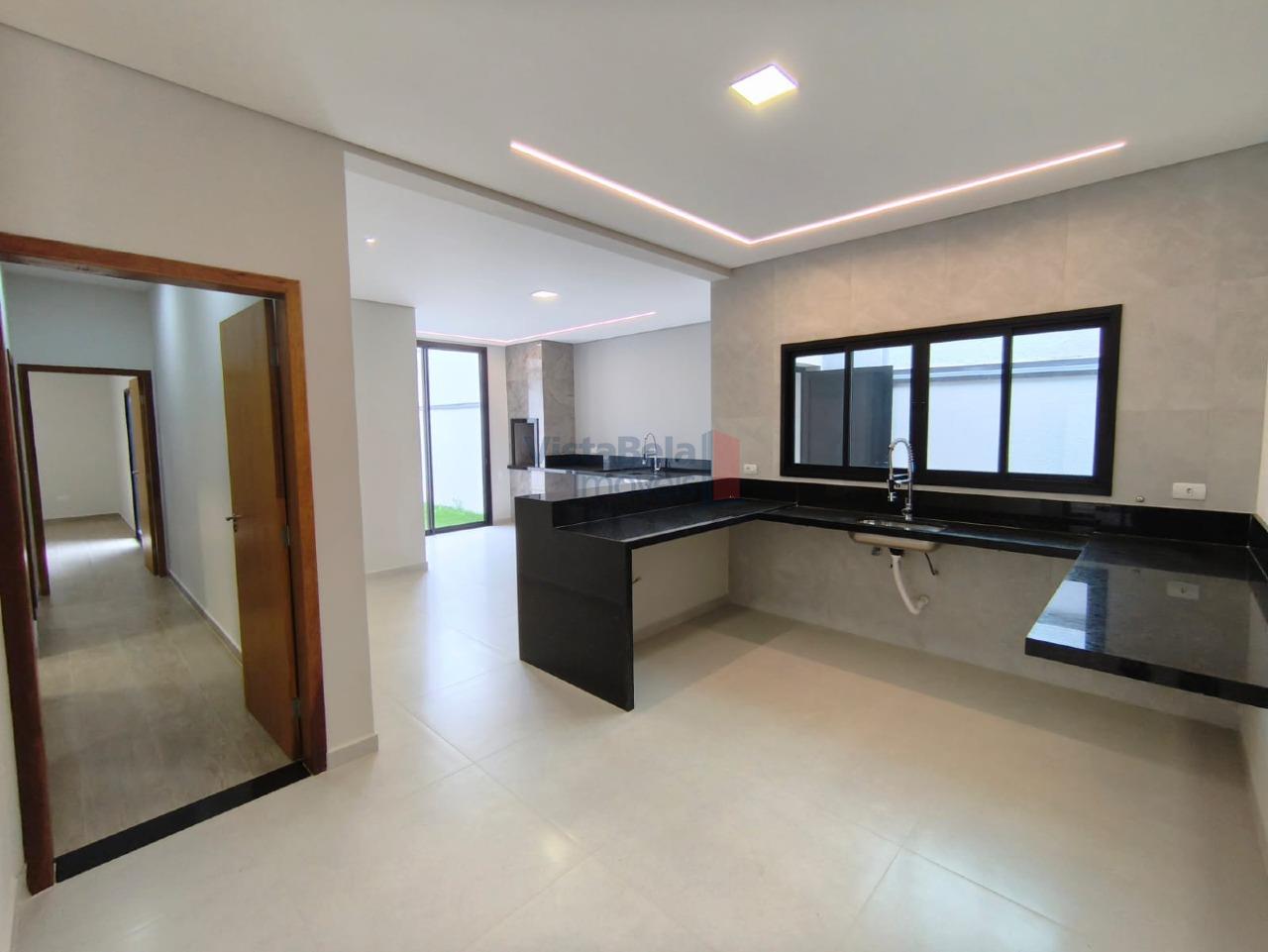 Casa em Condomínio à venda no Residencial Ouroville: COZINHA