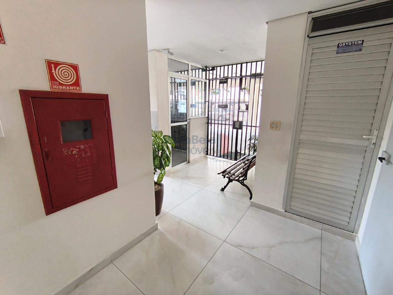 Apartamento à venda no Jardim das Nações: HALL ENTRADA