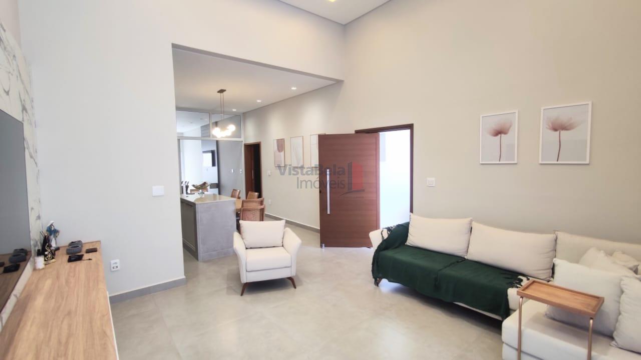 Casa em Condomínio à venda no Parque São Luís: SALA