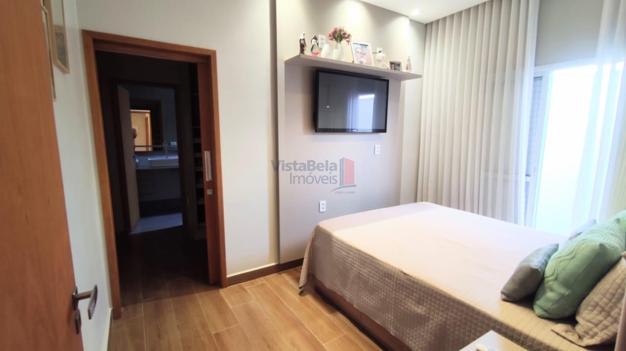 Casa em Condomínio à venda no Parque São Luís: 1ª SUÍTE MASTER