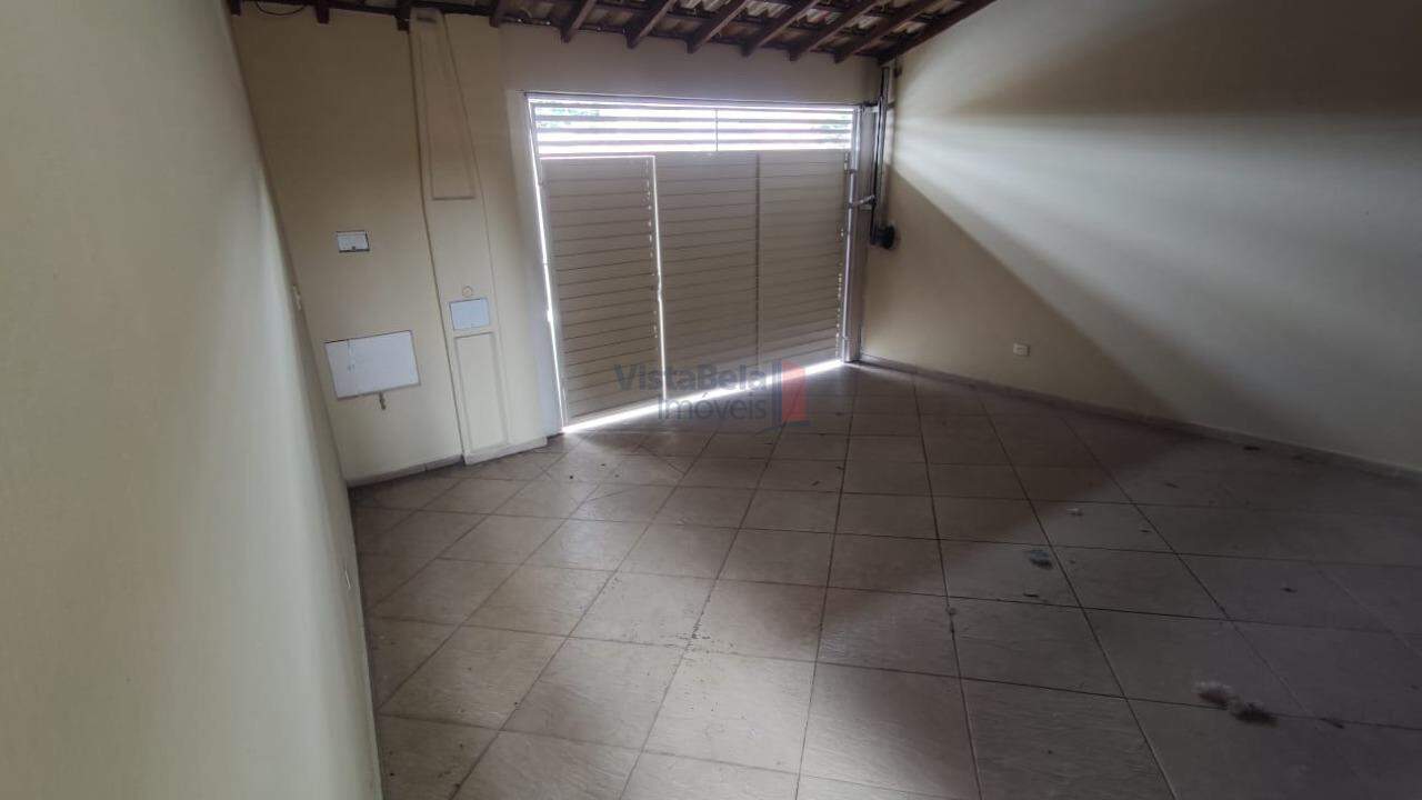 Casa à venda no Granjas Panorama: Garagem 2 carros