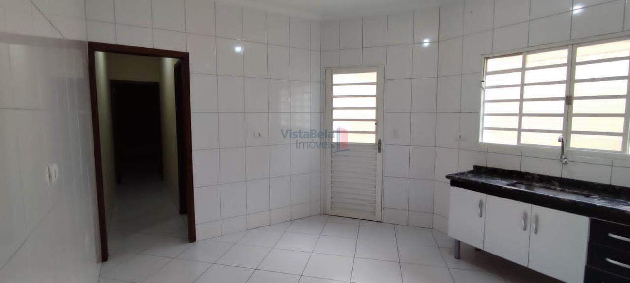 Casa à venda no Granjas Panorama: Cozinha