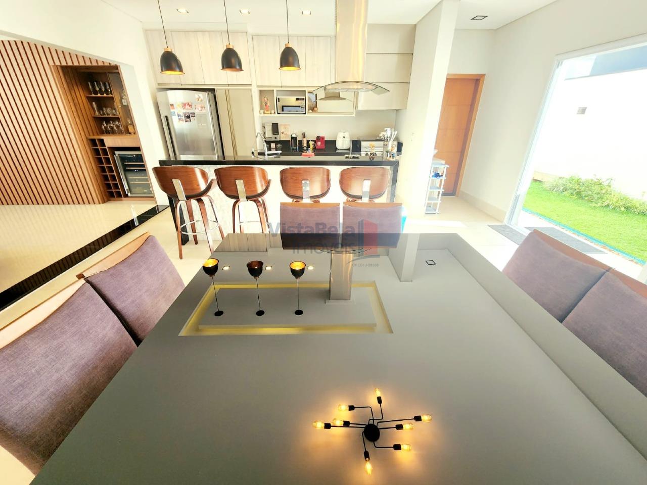 Casa em Condomínio à venda no Piracangaguá: SALA JANTAR INTEGRADA ÁREA GOURMET