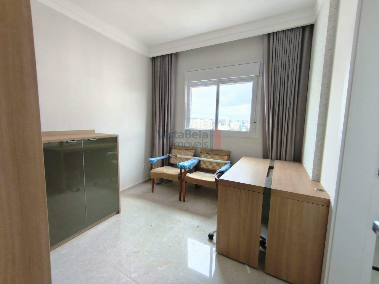 Apartamento à venda no Centro: 3ª SUÍTE/ ESCRITÓRIO