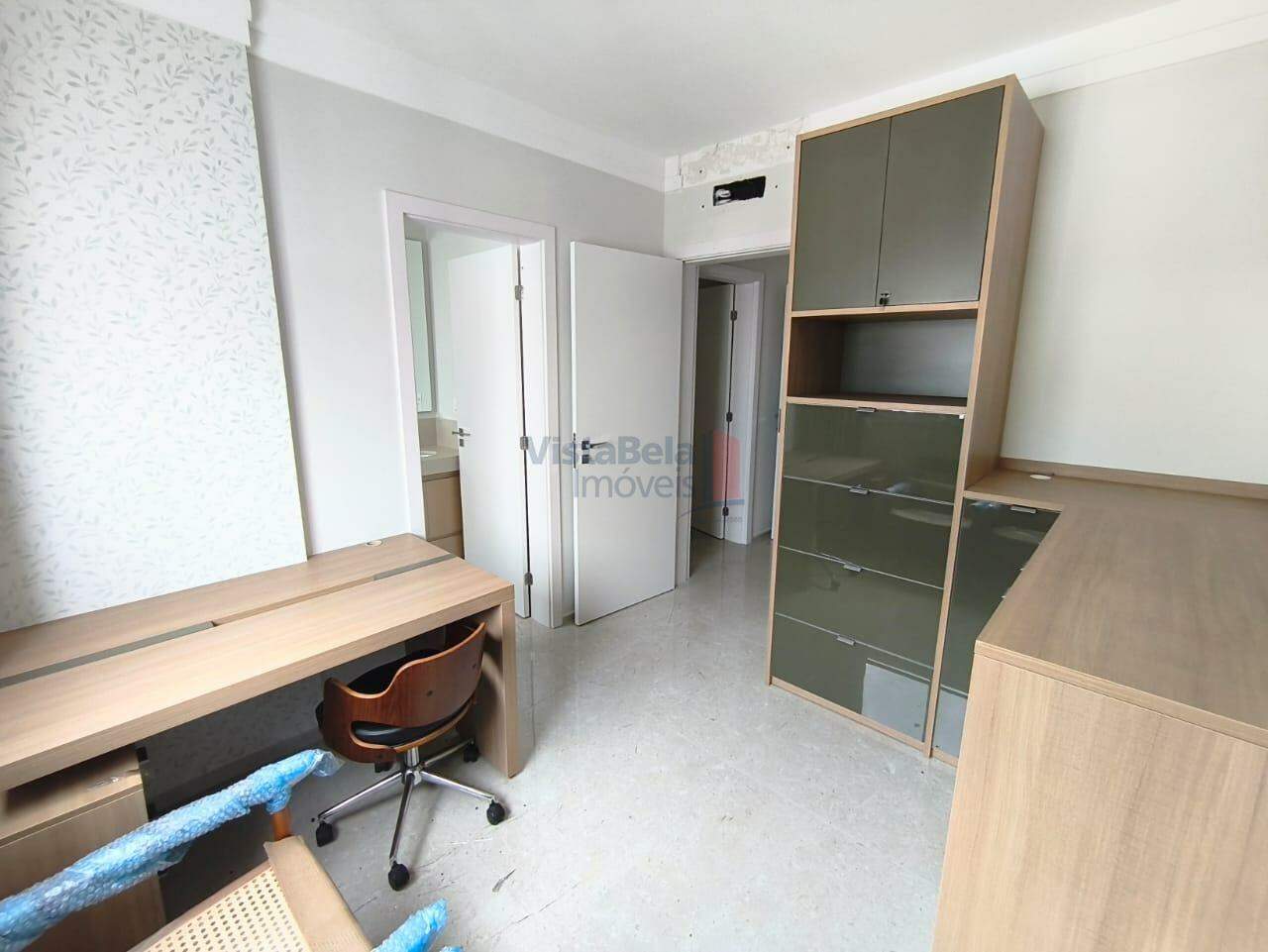 Apartamento à venda no Centro: 3ª SUÍTE/ ESCRITÓRIO