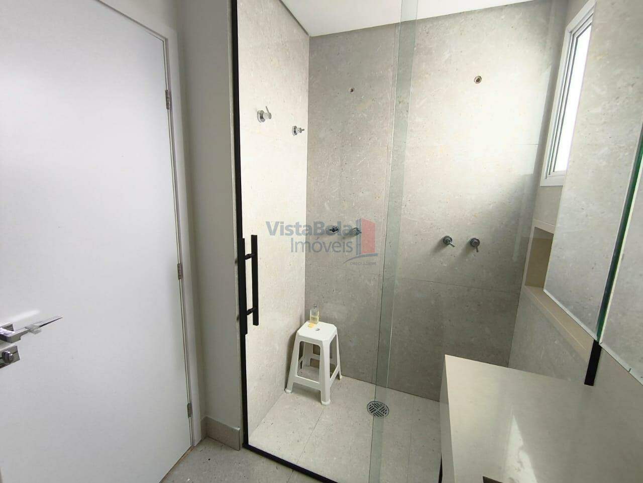 Apartamento à venda no Centro: WC 1ª SUÍTE