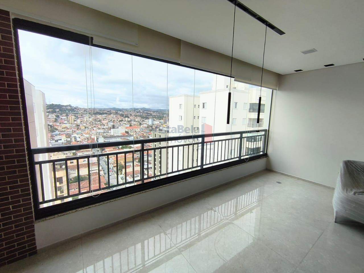 Apartamento à venda no Centro: VARANDA