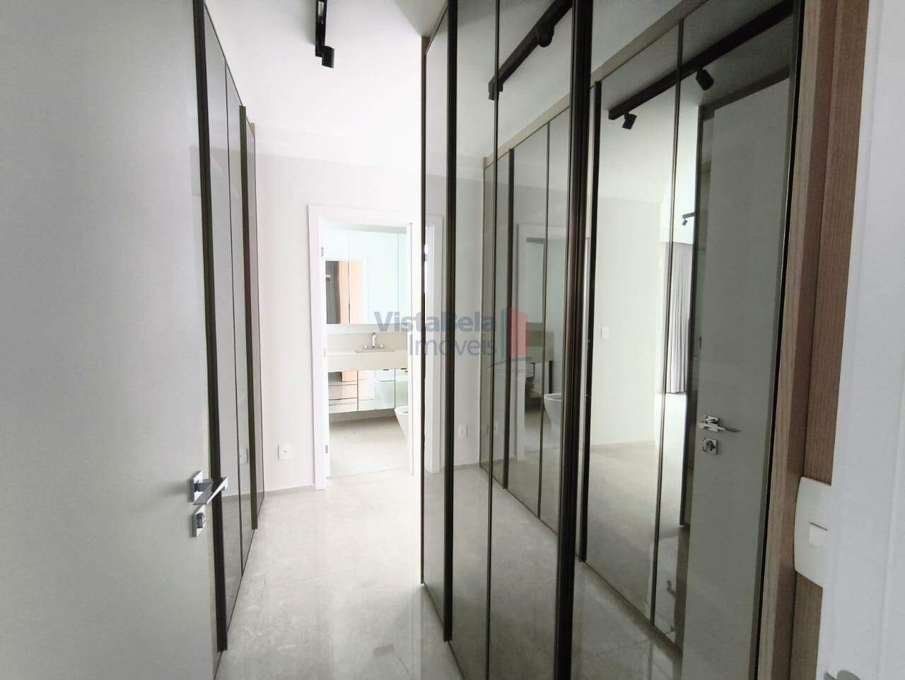 Apartamento à venda no Centro: CLOSET 1ª SUÍTE