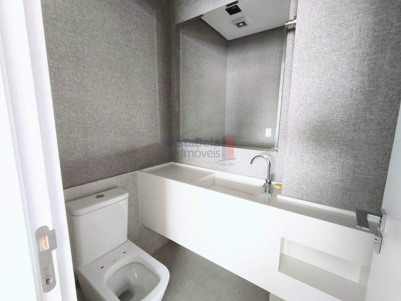 Apartamento à venda no Centro: LAVABO
