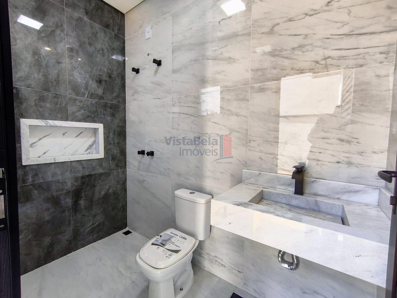 Casa em Condomínio à venda no Piracangaguá: WC SOCIAL