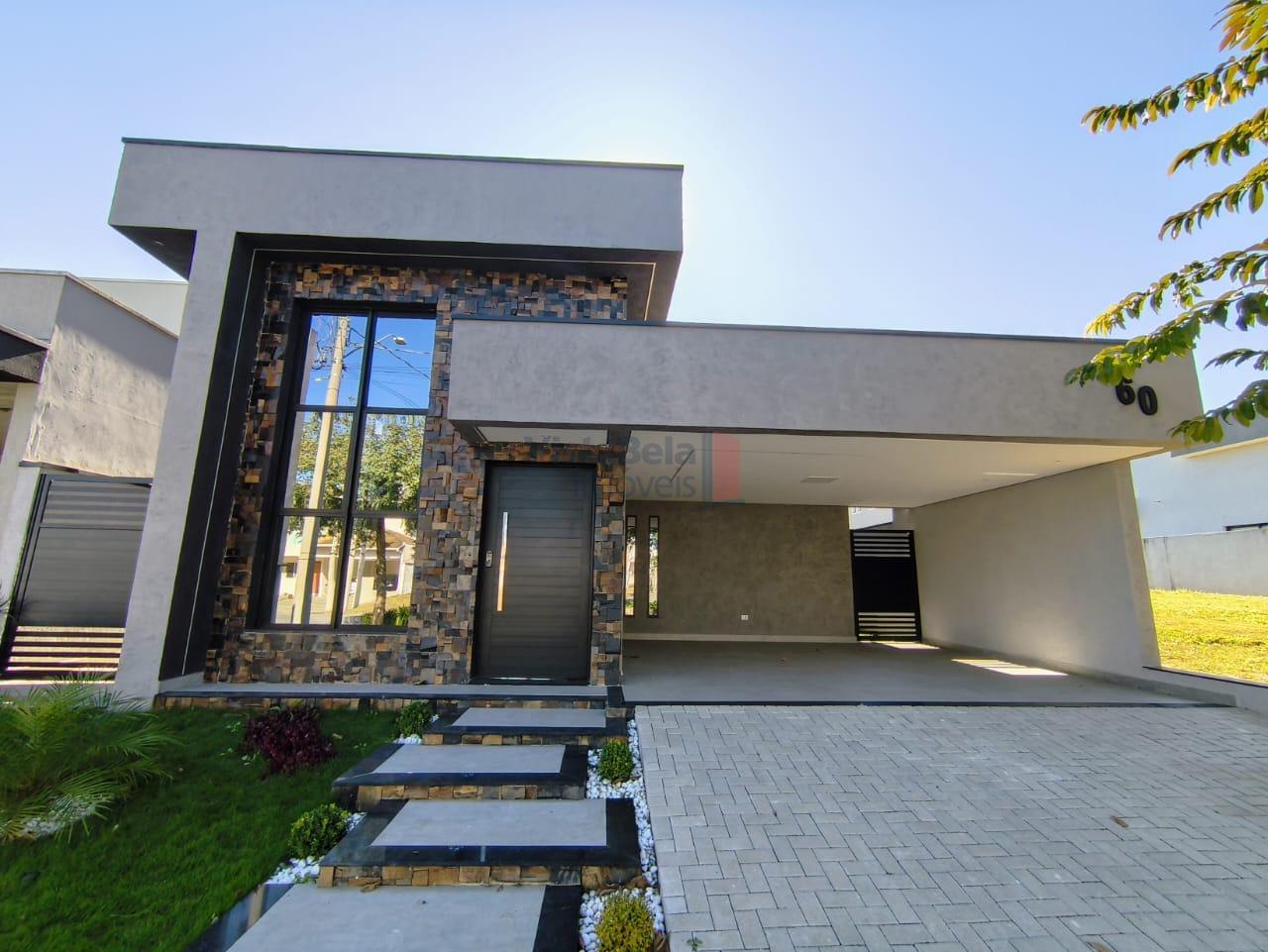 Casa em Condomínio à venda no Piracangaguá: 