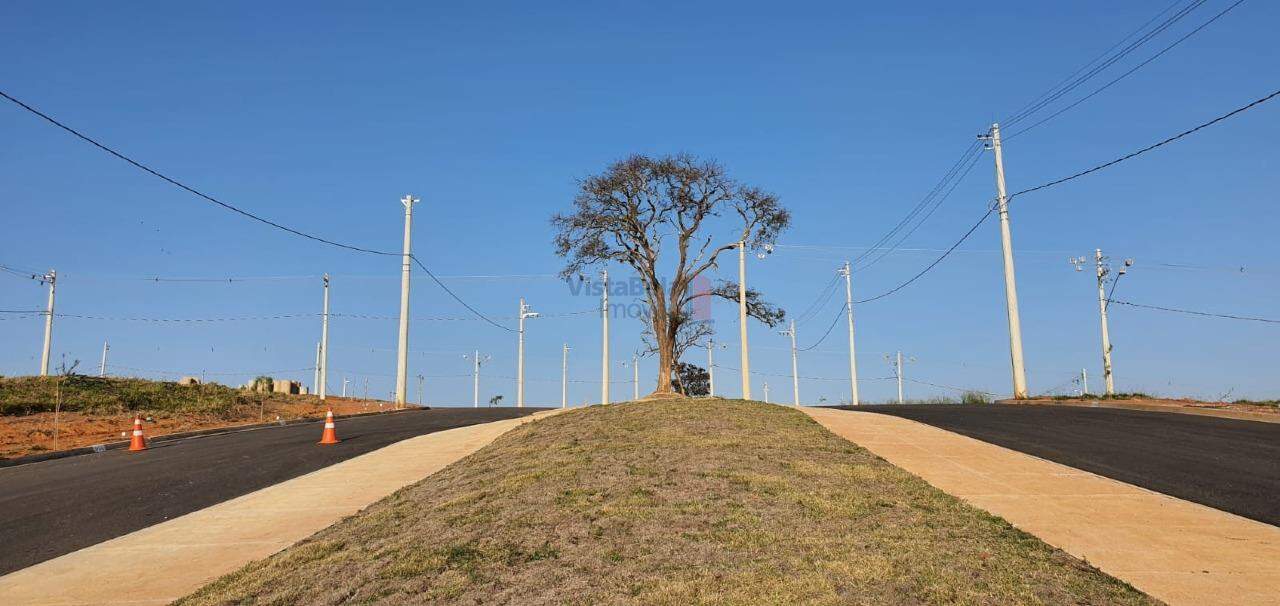 Lote à venda no Jardim Julieta: 