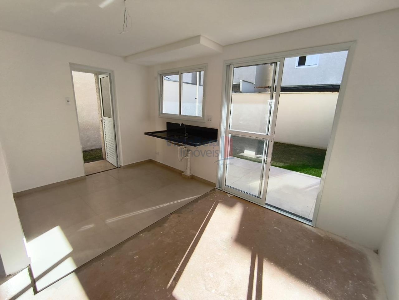 Casa em Condomínio à venda no Piracangaguá II: COZINHA