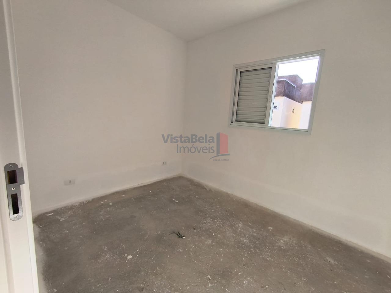 Casa em Condomínio à venda no Piracangaguá II: SUÍTE