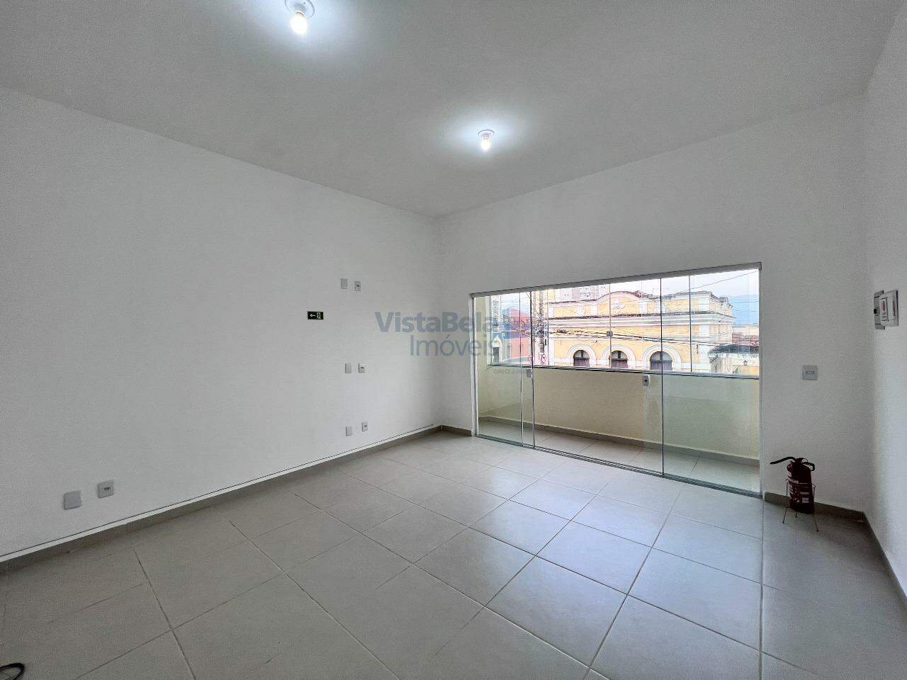 Ponto Comercial para aluguel no Centro: Sala - Parte Superior