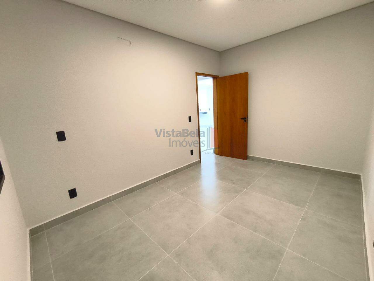 Casa em Condomínio à venda no Loteamento Residencial Pérola do Vale: 1ª SUÍTE