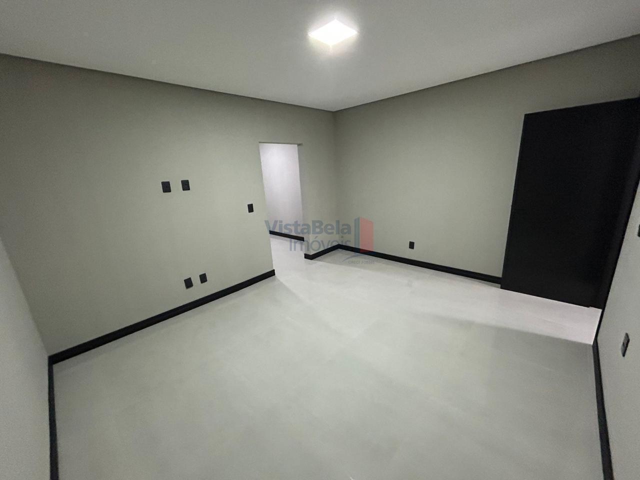 Casa em Condomínio à venda no Piracangaguá: SUÍTE MÁSTER