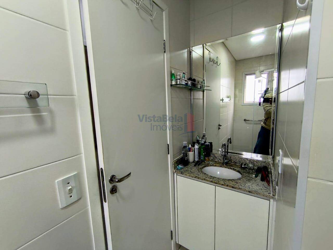 Apartamento à venda no Jardim Ana Rosa: WC SOCIAL