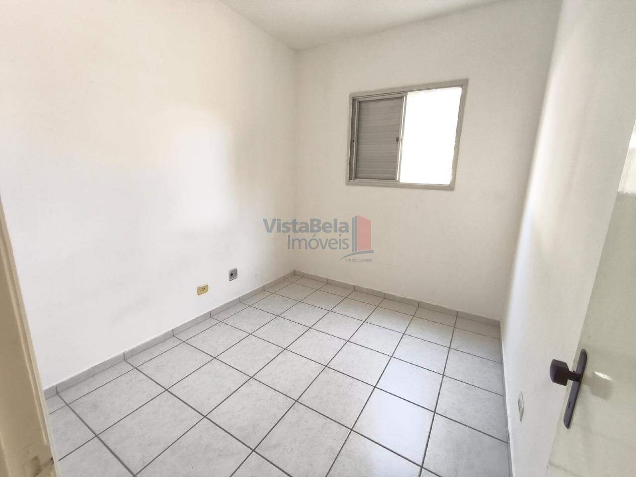 Apartamento para aluguel no Jardim das Nações: 1° DORMITÓRIO