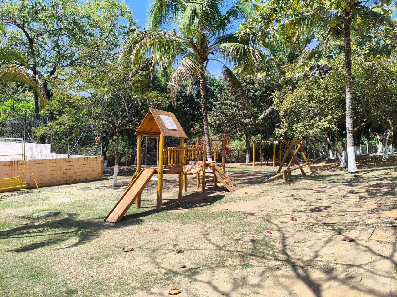 Apartamento para aluguel no Jardim das Nações: PLAYGROUND