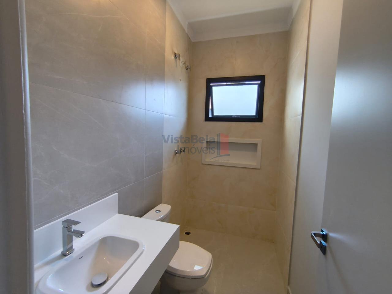 Casa em Condomínio à venda no Monte Belo: WC SUÍTE