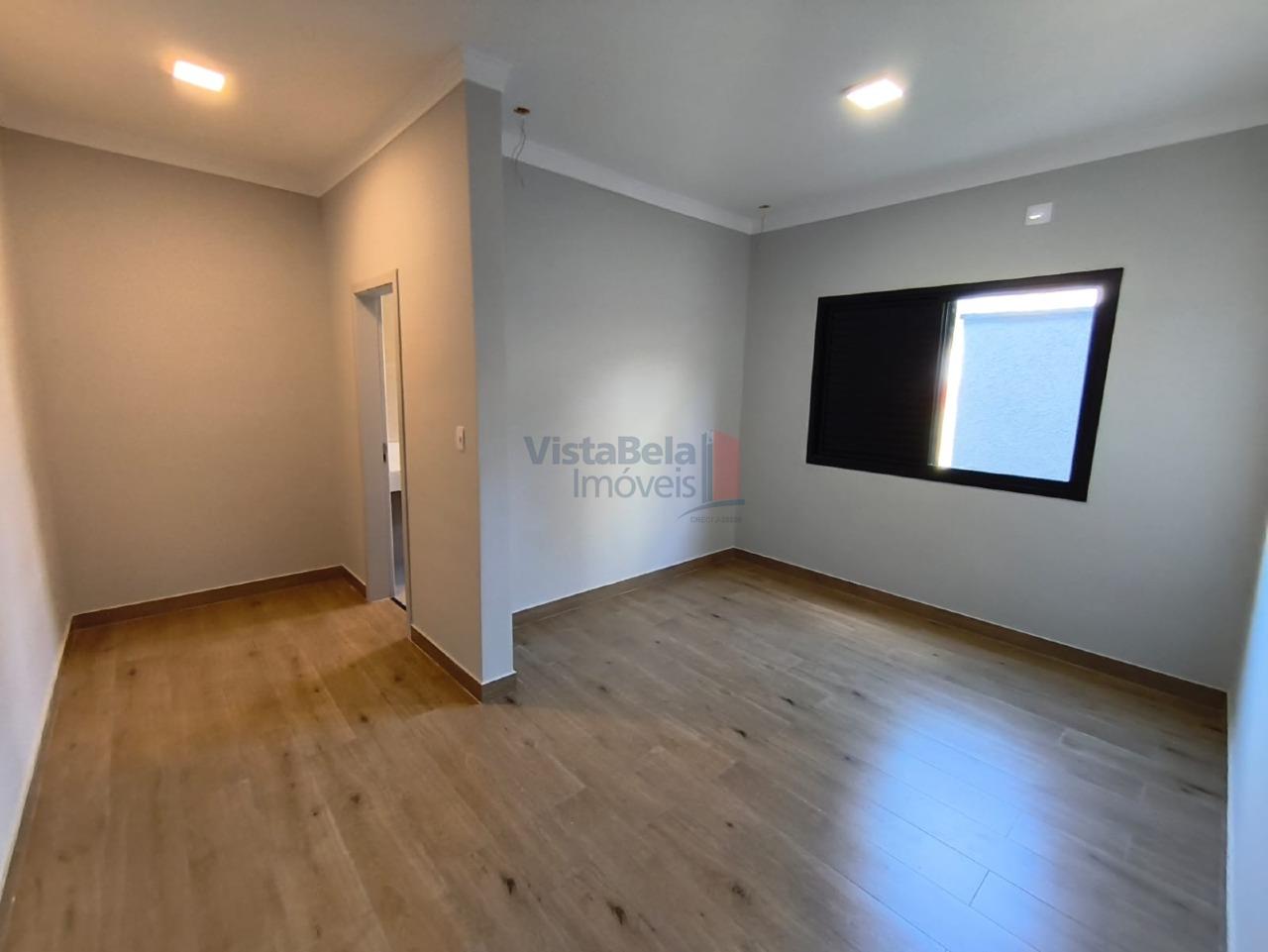 Casa em Condomínio à venda no Monte Belo: 1ª SUÍTE