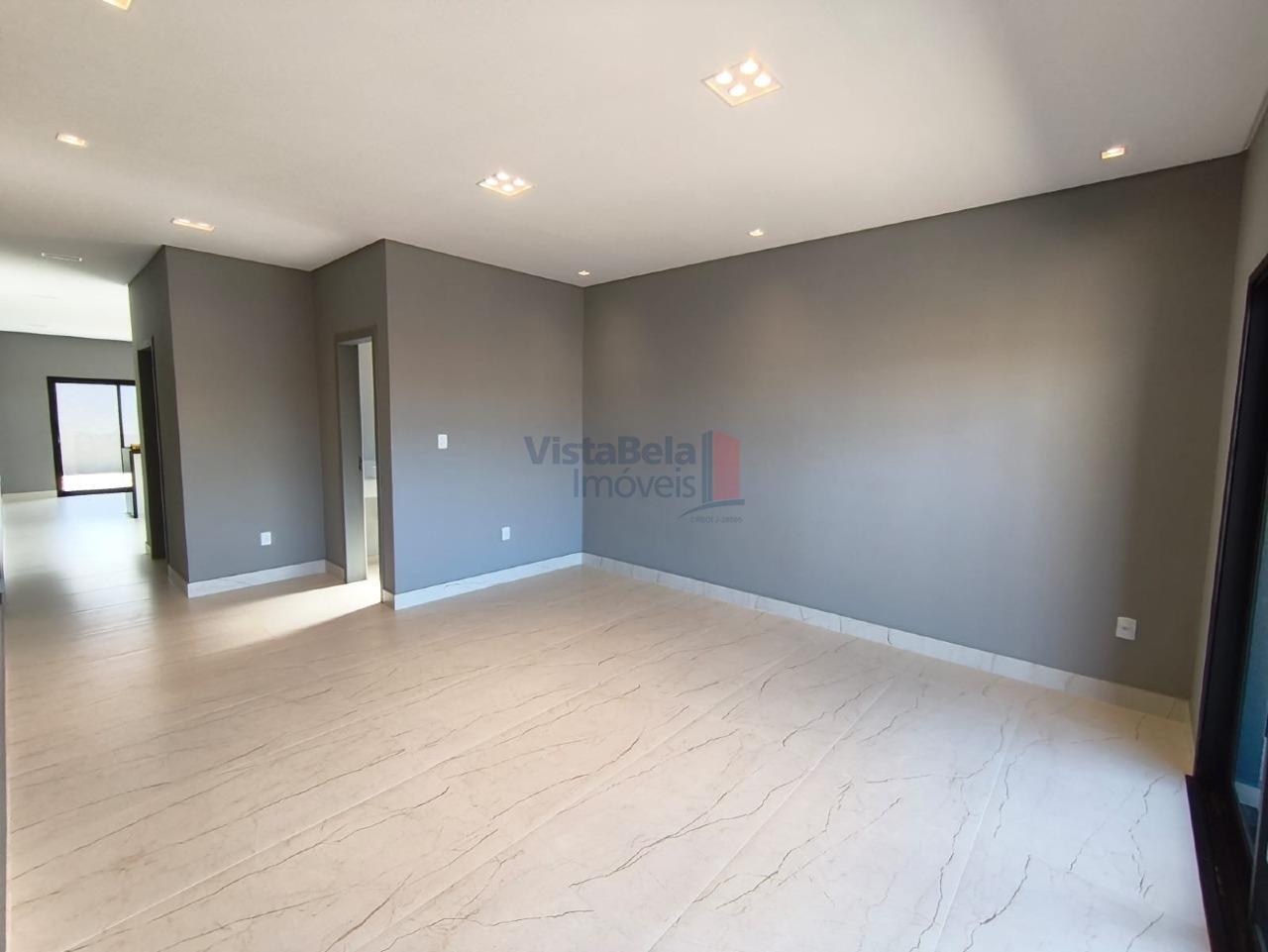 Casa em Condomínio à venda no Monte Belo: AMPLA SALA ESTAR