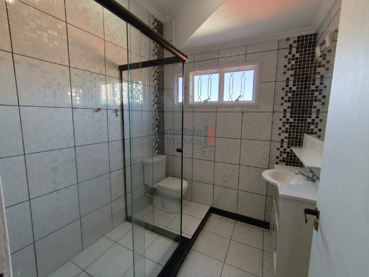 Casa à venda no Residencial Paraiso: WC SOCIAL ANDAR SUPERIOR