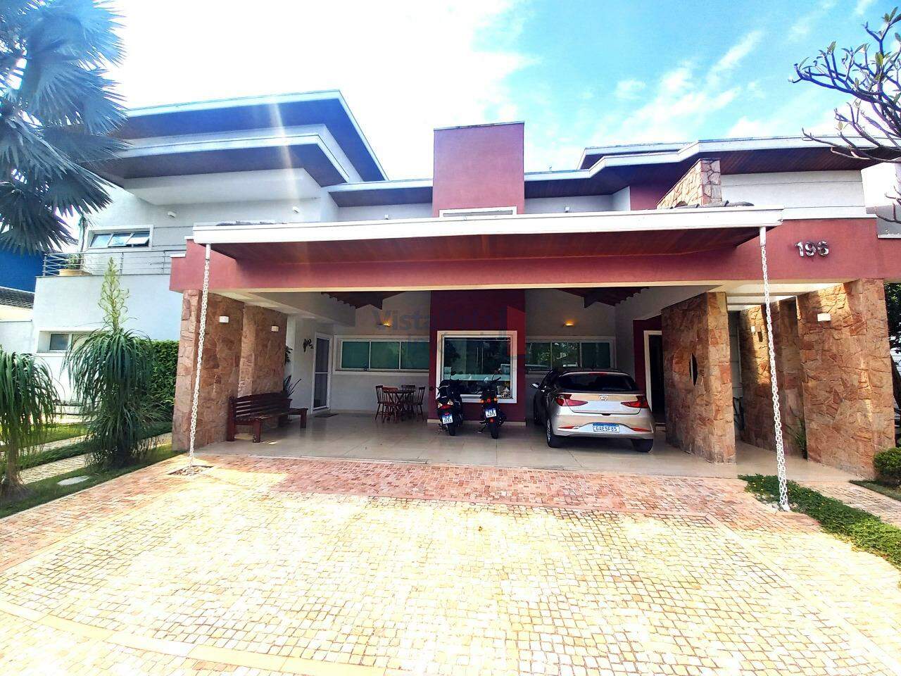 Casa em Condomínio à venda no Loteamento Residencial Campos do Conde II: 