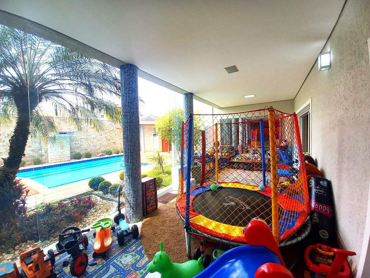 Casa em Condomínio à venda no Loteamento Residencial Campos do Conde II: 
