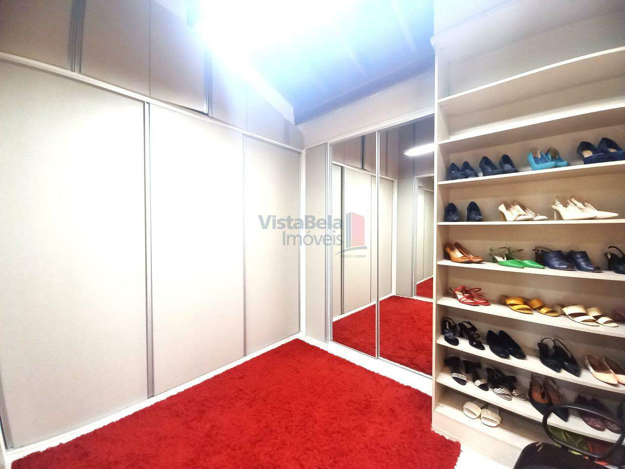 Casa em Condomínio à venda no Loteamento Residencial Campos do Conde II: 