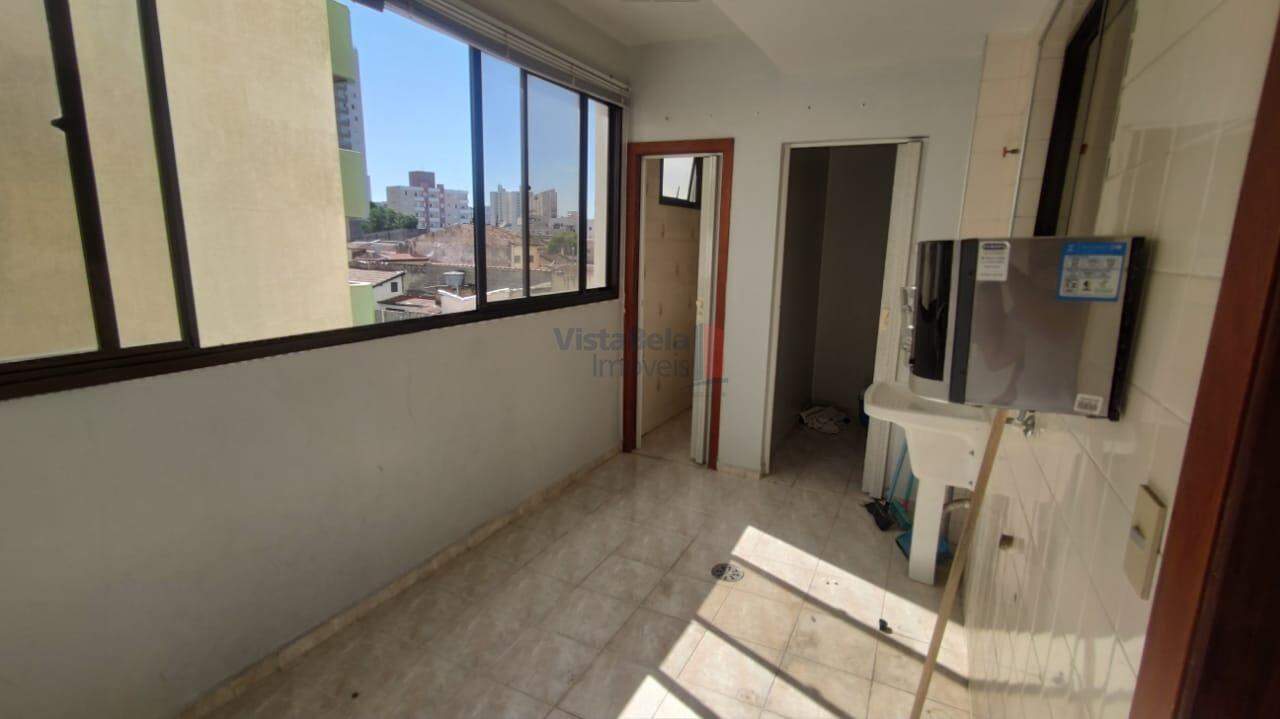Apartamento para aluguel no Jardim das Nações: Área de serviço