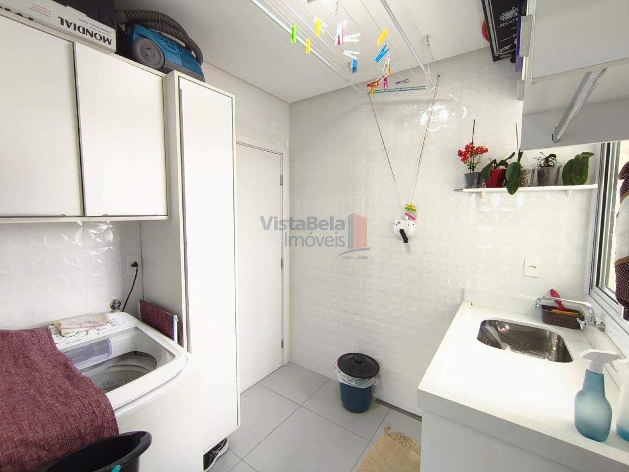 Apartamento à venda no Centro: LAVANDERIA